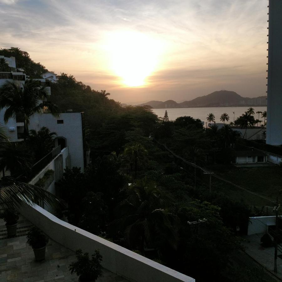 Enseada Vista: Moderno Familiar Com Wi-fi à Beira-mar Guaruja